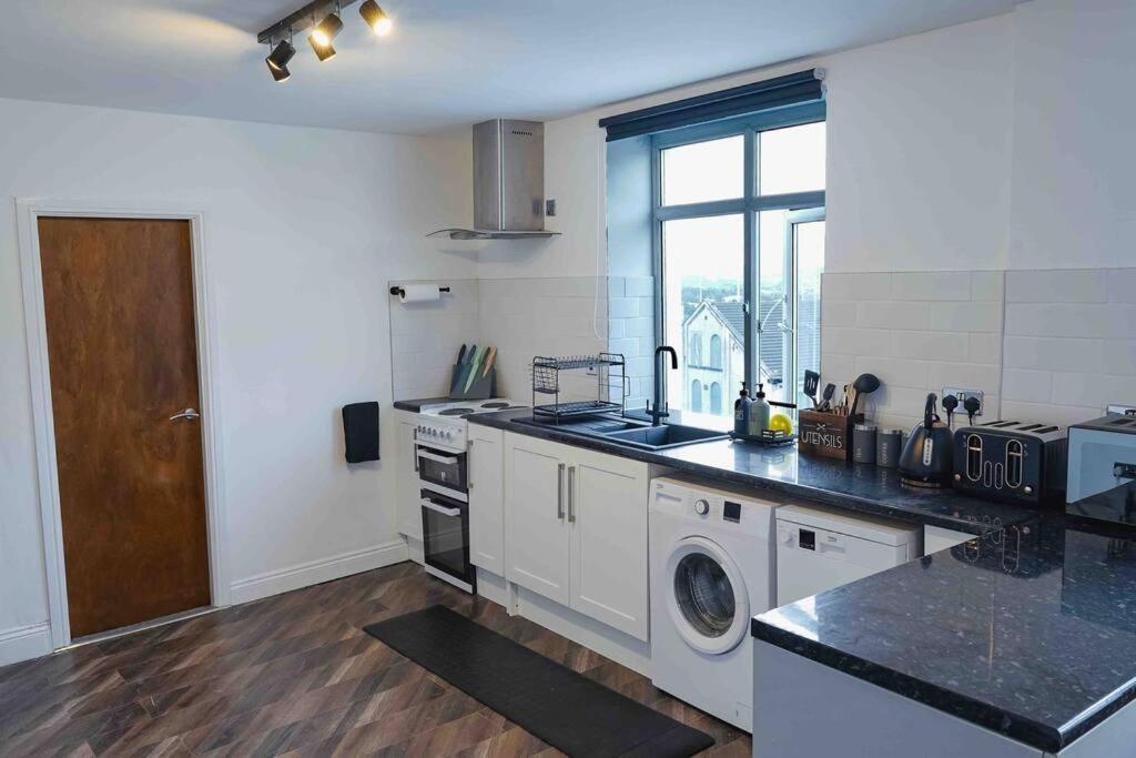 Stunning Two Bed City Centre Apartment Leeds  Kültér fotó